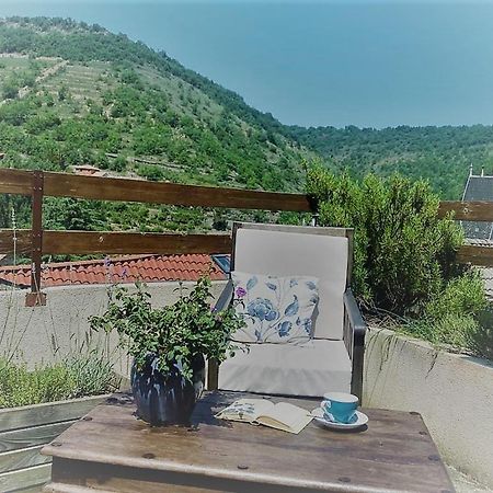 Le Cocon Bed and Breakfast Verrieres  Exteriör bild