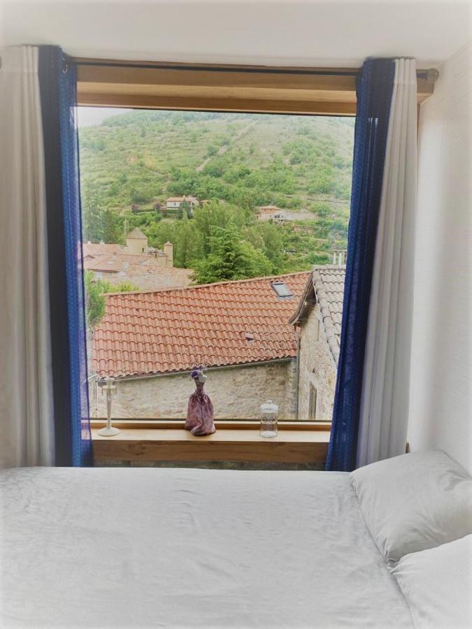 Le Cocon Bed and Breakfast Verrieres  Exteriör bild