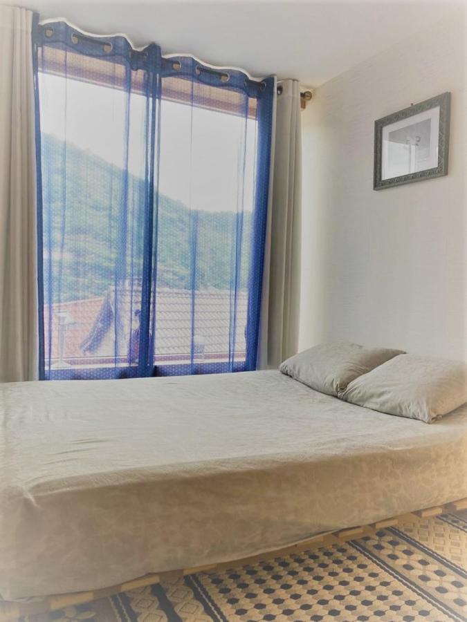 Le Cocon Bed and Breakfast Verrieres  Exteriör bild